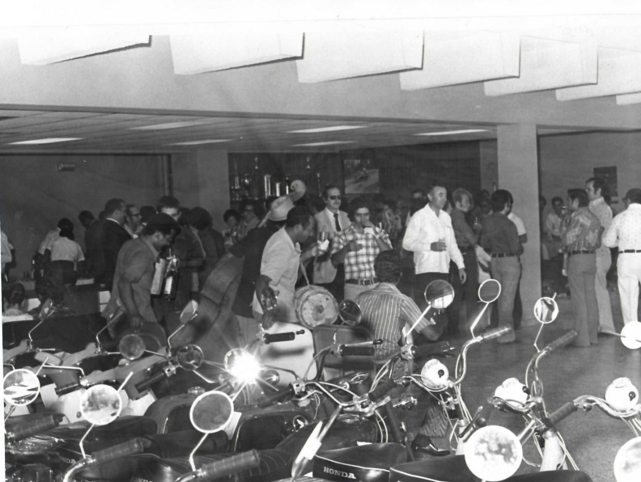 Fiesta a empleados de Agencia Bella 